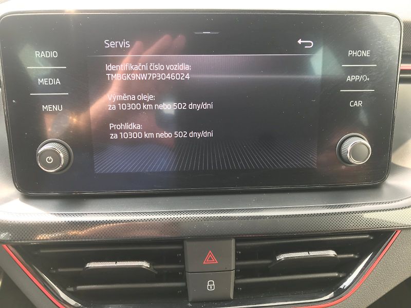 Škoda Kamiq (2022) Monte Carlo 1,5 TSI - fotka 14 z 27