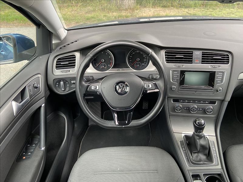Volkswagen Golf 1,4 TSi REZERVACE  Serviska,Pa - fotka 17 z 50
