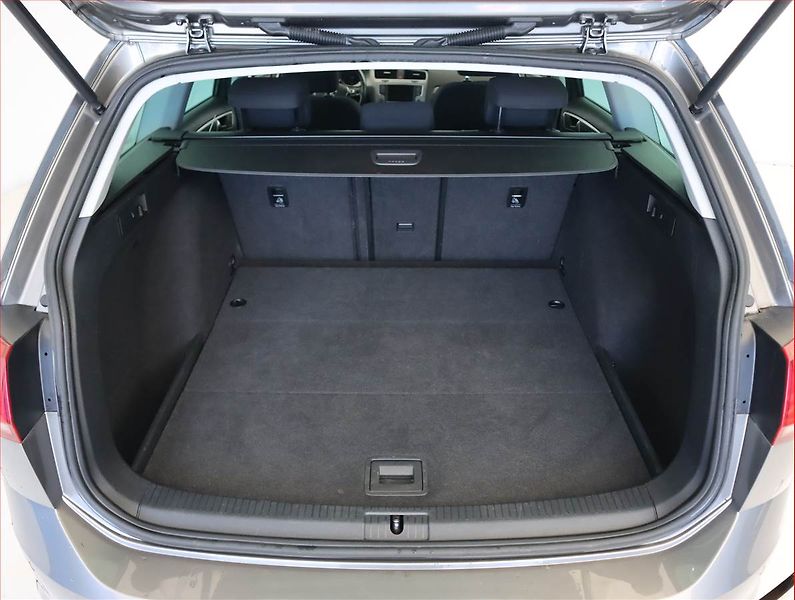 Volkswagen Golf (2015) 1.6 TDI, Serv.kniha, Tempomat - fotka 14 z 20