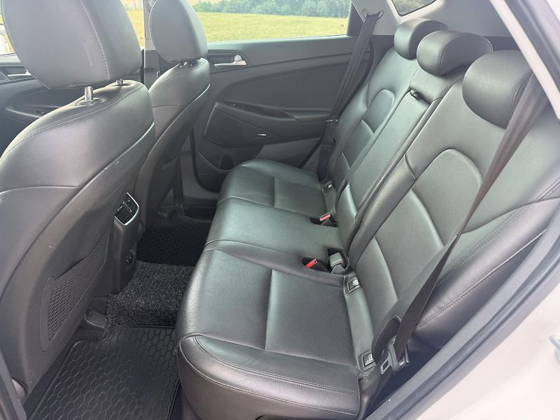 Hyundai Tucson (2018) Hyundai Tucson 2.0 CRDi 4x4  - fotka 17 z 20