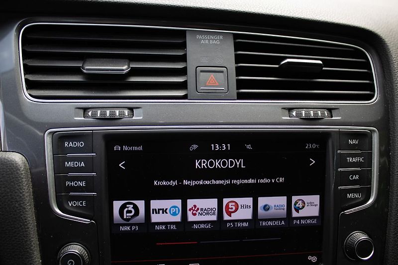 Volkswagen e-Golf eGolf, nová STK, 100% stav. - fotka 19 z 46