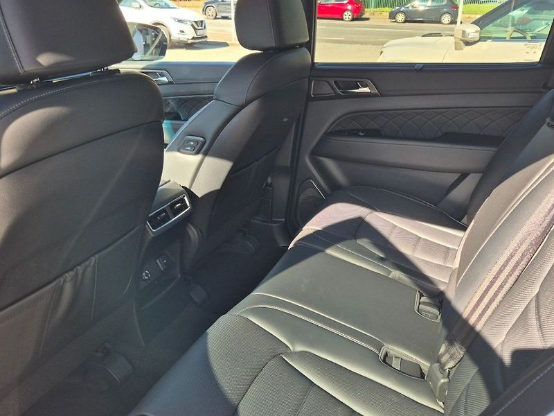 KGM Rexton 2.2 PREMIUM 4WD AT, SKLADEM - fotka 12 z 27