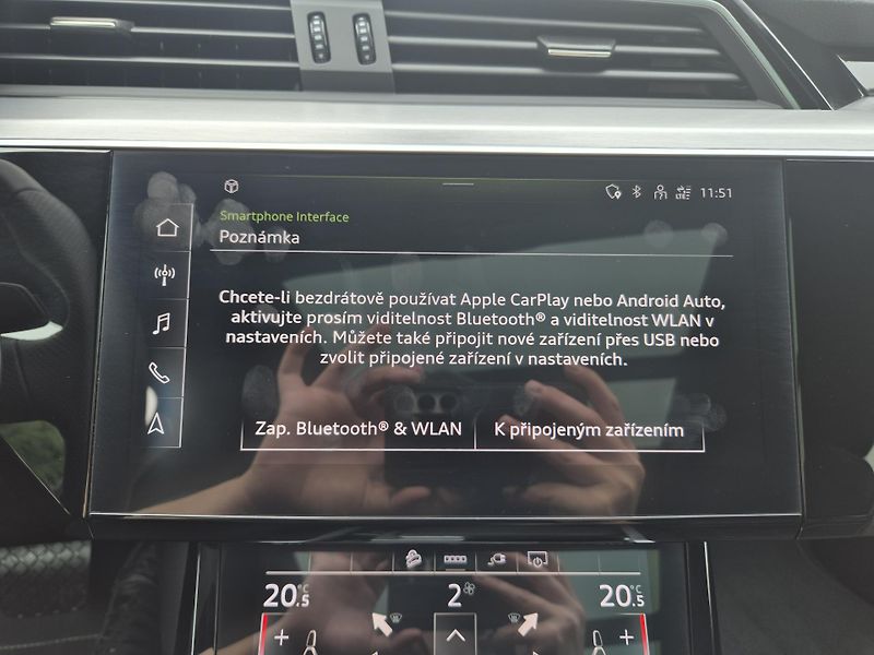 Audi e-tron ZAMLUVENO ! - fotka 30 z 44