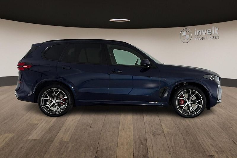BMW X5 xDrive40d - fotka 2 z 27