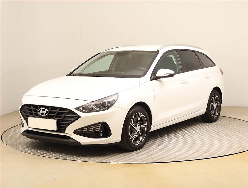 Hyundai i30 (2021) 1.6 CRDi, ČR,1.maj, Serv.kniha - fotka 2 z 23