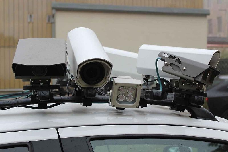 To je ono - auto, které bude v Jihlavě monitorovat nejen modré zóny.