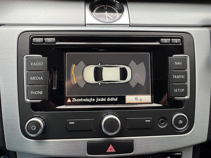 Volkswagen CC (2015) 2.0 TDi 4x4,DSG - fotka 22 z 36