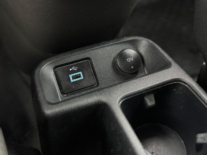 Ford Transit Connect 1.5  1.MAJITEL ČR TOP STAV  - fotka 12 z 21