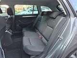 Škoda Superb Combi 2,0TDi DSG 110kw 17ALU - náhled 38