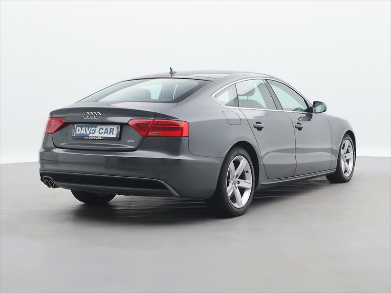 Audi A5 2,0 TDI 140kW quattro S-tronic - fotka 7 z 29