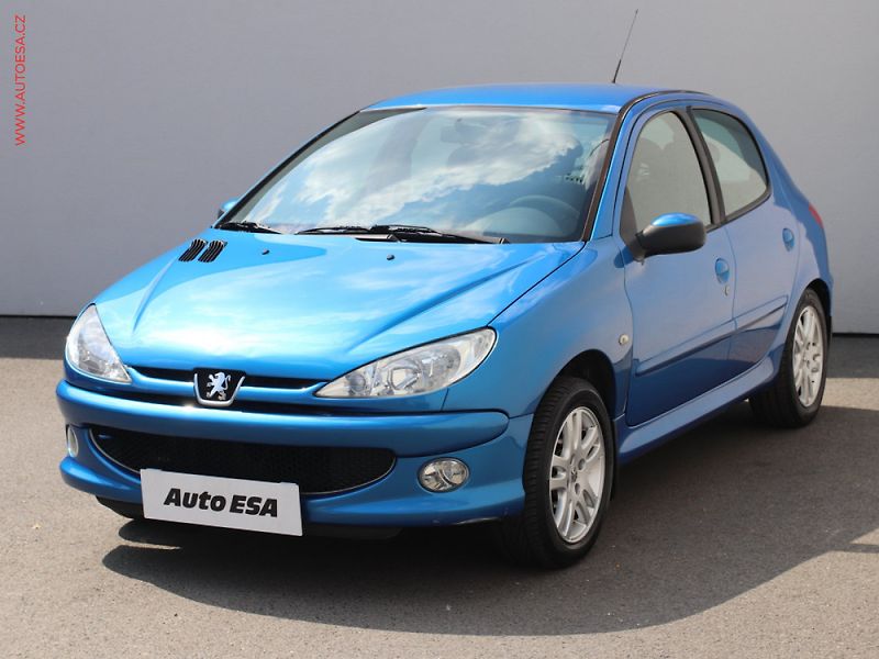 Peugeot 206 (2003) 1.1 i - fotka 3 z 3