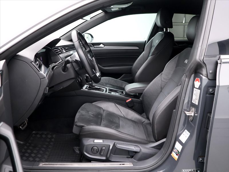 Volkswagen Arteon 2,0 TDI 176kW 4x4 R-Line CZ - fotka 11 z 33