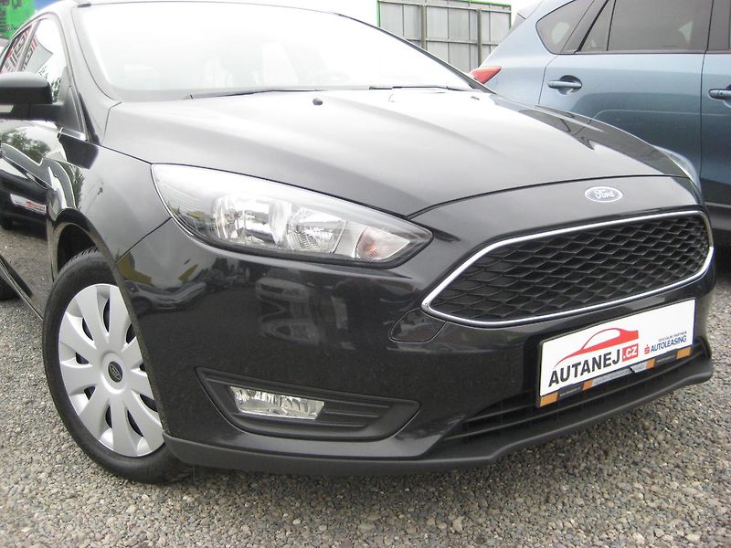 Ford Focus 1.0i 92 kW Ecob SPORT DPH-ČR! - fotka 2 z 23