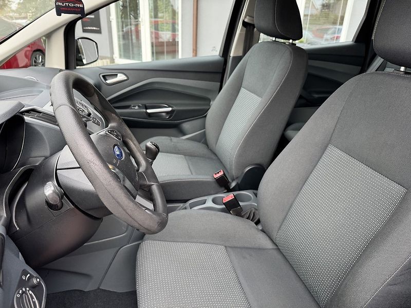 Ford C-MAX (2011) 1.6i Ti-VCT Klima Parkování - fotka 23 z 45
