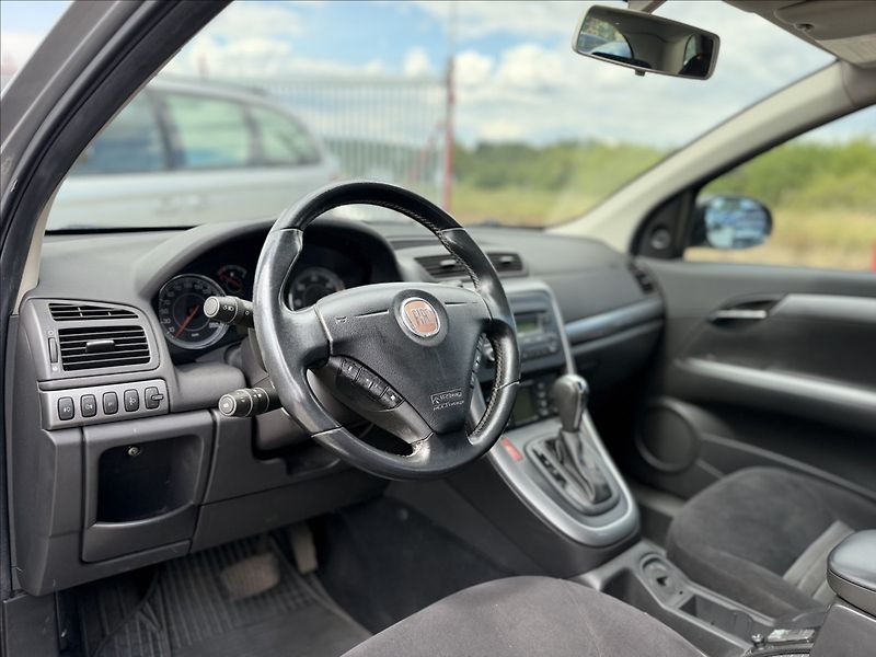 Fiat Croma 1,9 JTD AUTOMAT - fotka 10 z 25