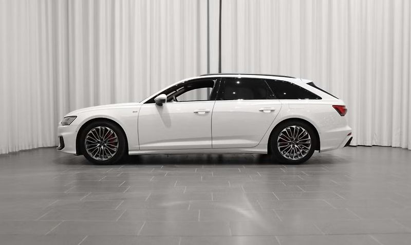 Audi A6 Avant 55 e TFSI Q Tažné Matrix Kam. - fotka 2 z 25
