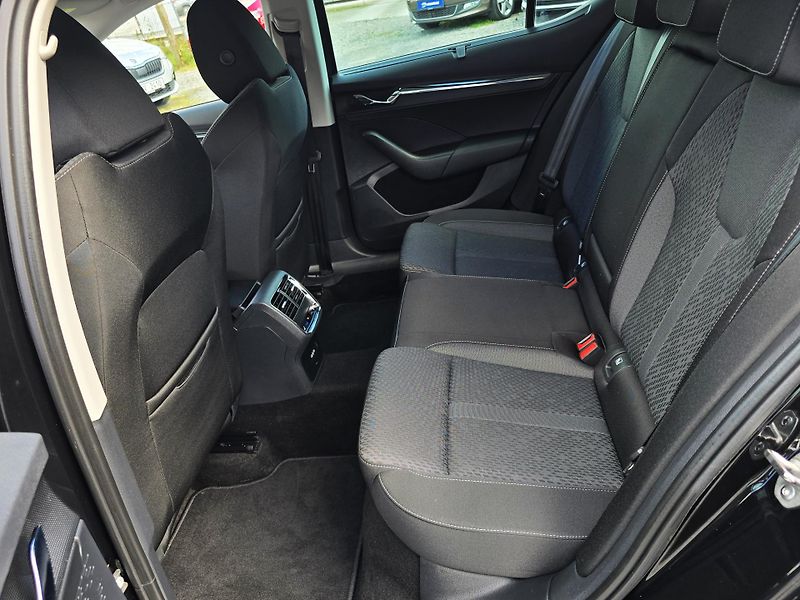 Škoda Octavia 1.5 TSI e-TEC DSG 110KW STYLE+ - fotka 19 z 46