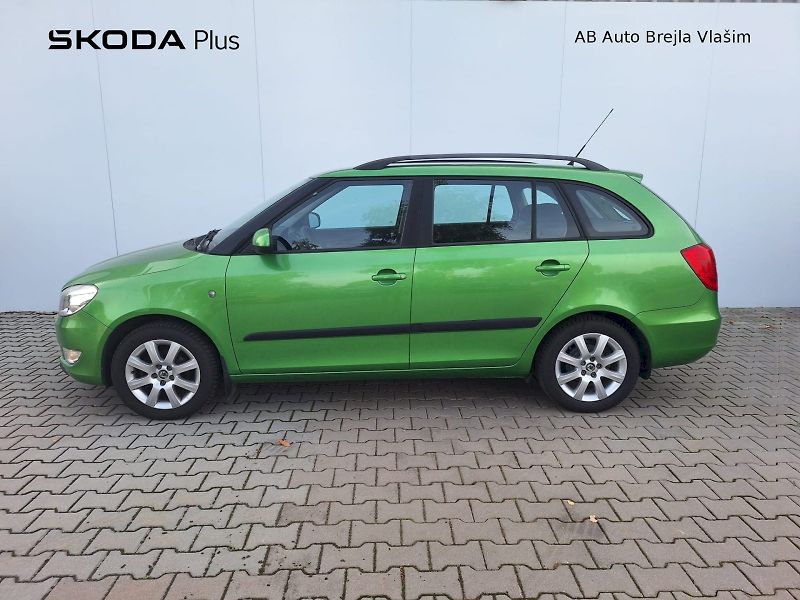 Škoda Fabia (2010) COMBI / 1.2 TSI / 63 kW / AMBI - fotka 3 z 29