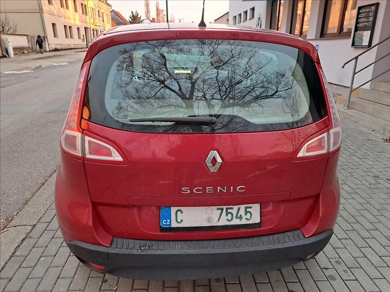 Renault Scénic 1,5 dCi - fotka 9 z 39