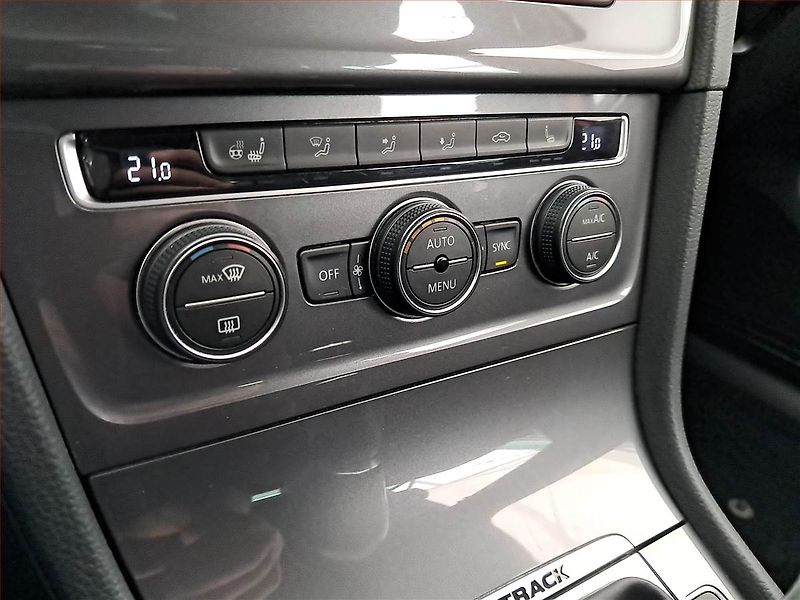 Volkswagen Golf (2016) Alltrack 1.6 TDI, 4X4 - fotka 13 z 17