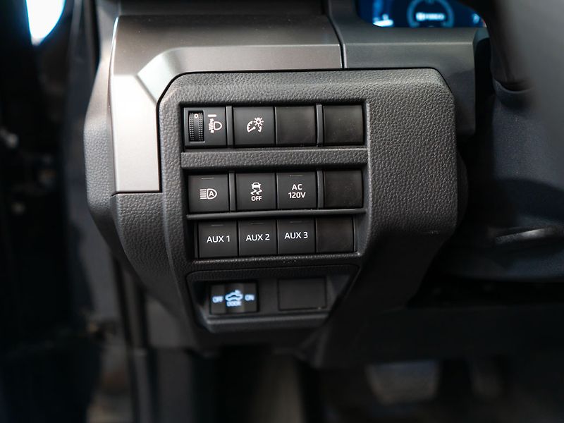 Toyota Tacoma (2024) 2.4 Off-Road Premium 4x4 - fotka 19 z 38