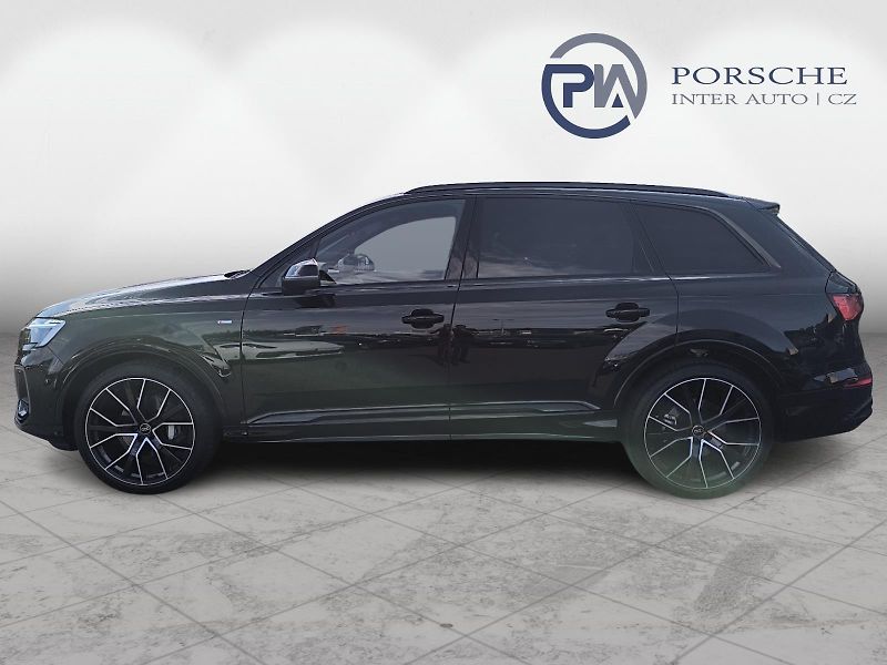 Audi Q7 3.0 TDi S-Line - fotka 4 z 23