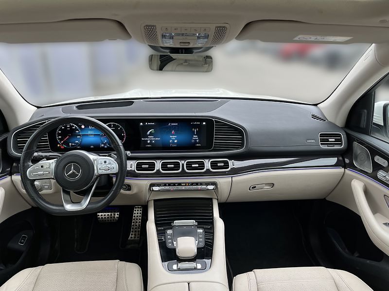 Mercedes-Benz GLS Trída 400 d 4MATIC AMG Line - fotka 14 z 20