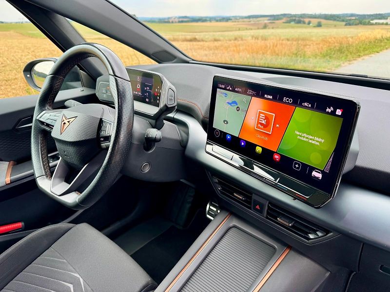 Cupra Born (2021) 58kWh, SOH 91% - fotka 10 z 18