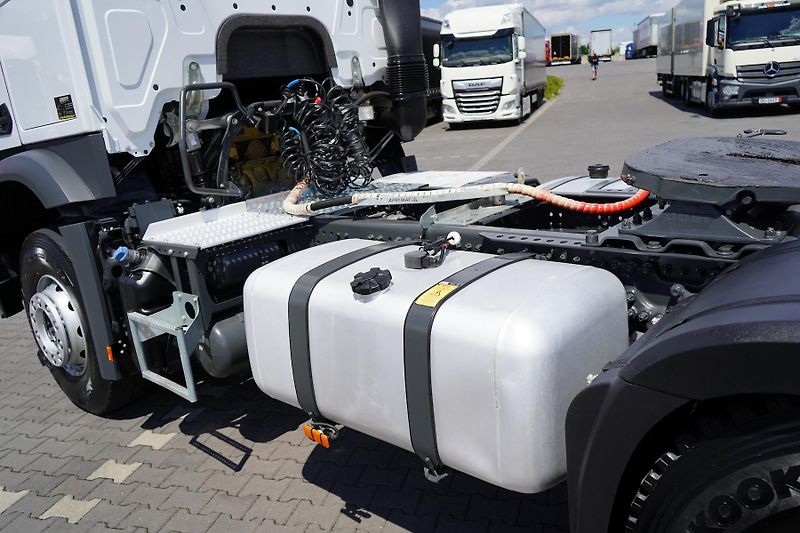 Mercedes-Benz (2022) AROCS / 2053 / ACC / E 6 / MP  - fotka 10 z 48