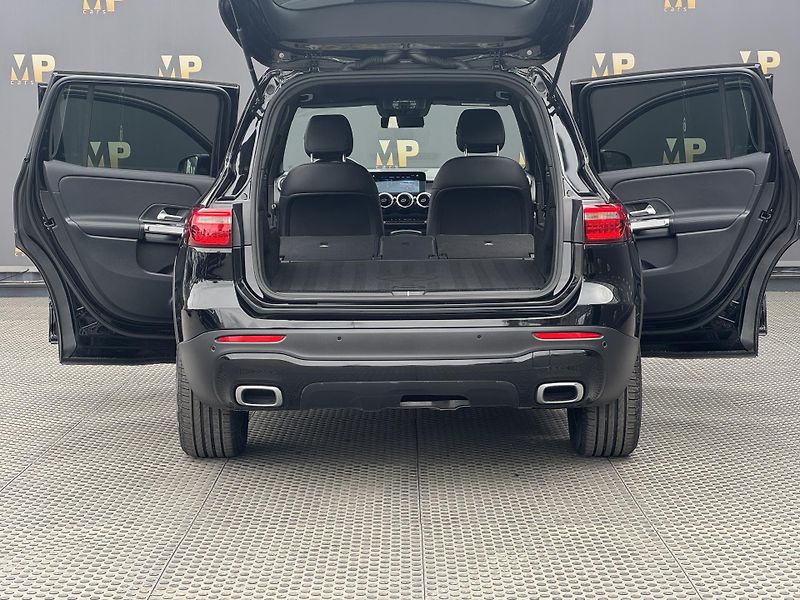 Mercedes-Benz GLB (2022) 200d 4Matic Progressive, DPH   - fotka 10 z 46