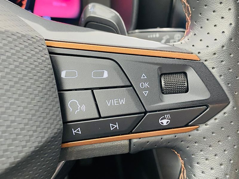 Cupra Formentor 1,5 1,5TSI 110kW DSG - fotka 12 z 23
