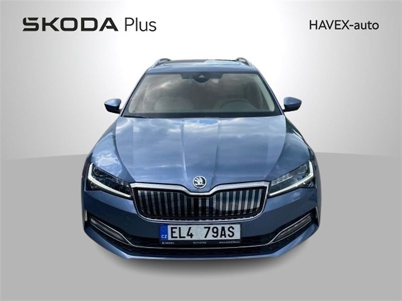 Škoda Superb (2022) Combi 1.4 TSI iV DSG L&K - fotka 3 z 6