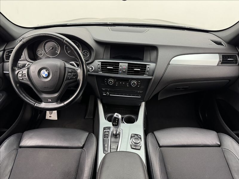 BMW X3 2,0 4X4 DPH M 2XKOLA NAVI ČR - fotka 7 z 36