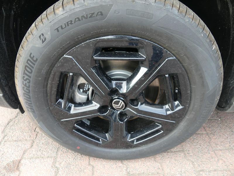 Citroën C3 Aircross (2026) COLLECTION Hybrid 145k Automat - fotka 23 z 23