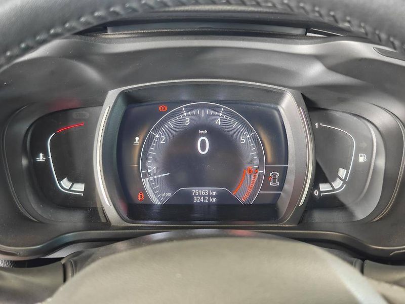 Renault Kadjar 1,3 - fotka 12 z 22