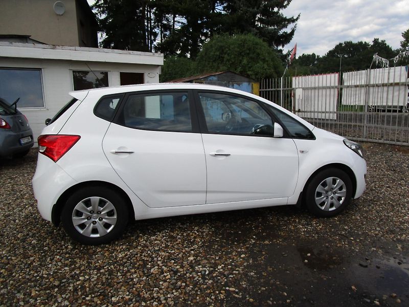 Hyundai ix20 1,4-66KW-KOUPEN V ČR - fotka 5 z 14