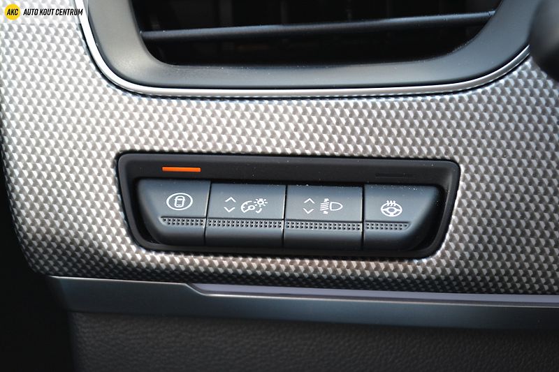 Renault Arkana Techno mild hybrid 140 EDC - fotka 42 z 47