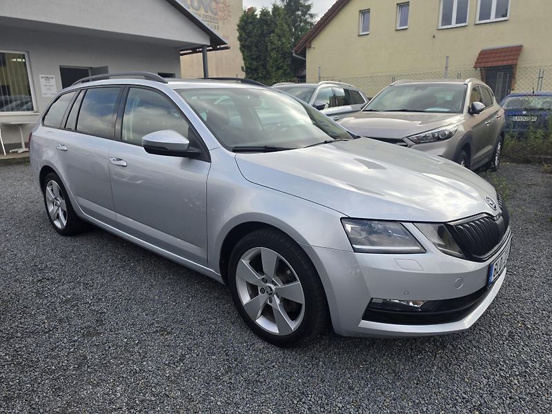Škoda Octavia 1.5 TSi Style Plus - fotka 1 z 21