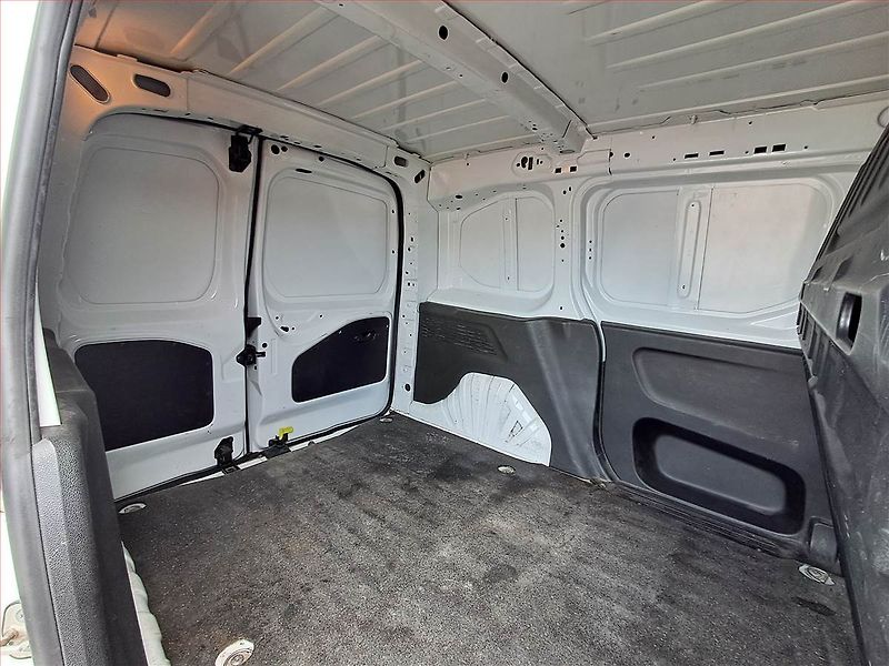 Toyota ProAce City (2021) 1.5 D4-D, ČR, 1Maj, DPH - fotka 15 z 15