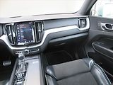 Volvo XC60 (2017) R-Design D4 AWD - náhled 8