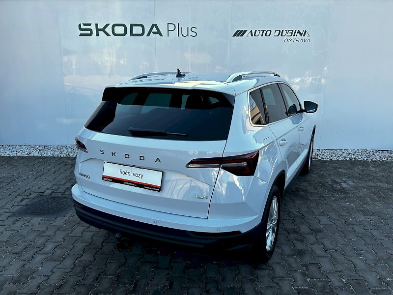 Škoda Karoq (2024) 2.0 TDI 110kW 4x4 DSG Top Sele - fotka 2 z 35