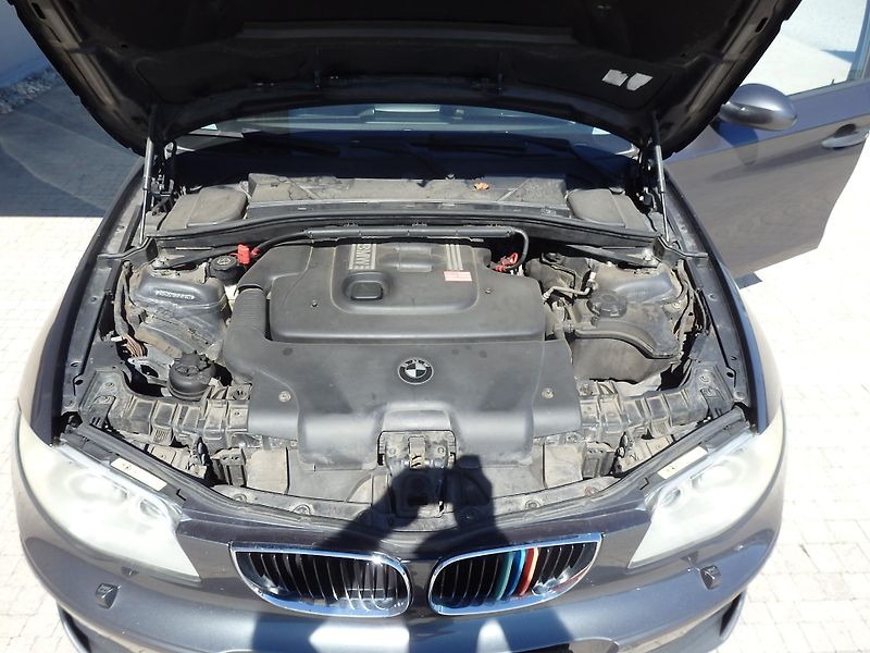 BMW Řada 1 118D DIGI. KLIMA, 8x AIRBAG - fotka 13 z 15