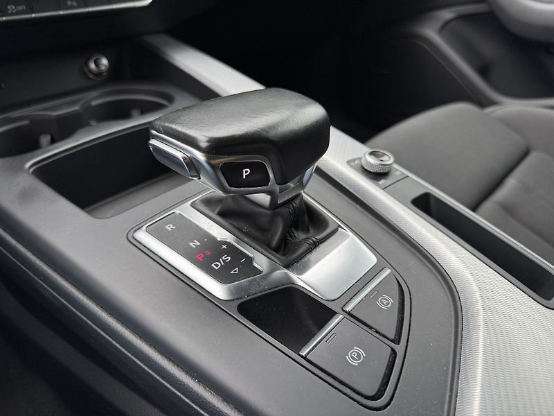 Audi A5 (2020) 45TFSi Sportback S-Line 180Kw - fotka 27 z 35
