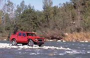 Lamborghini LM002 (1986).