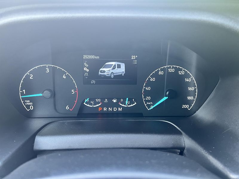 Ford Transit 2.0TDCi 6MÍST AUTOMAT TEMPOMAT - fotka 16 z 33