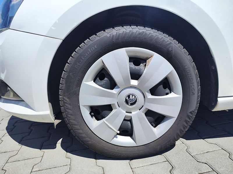 Škoda Fabia 1.2 TSI/66kW Ambition - fotka 21 z 21
