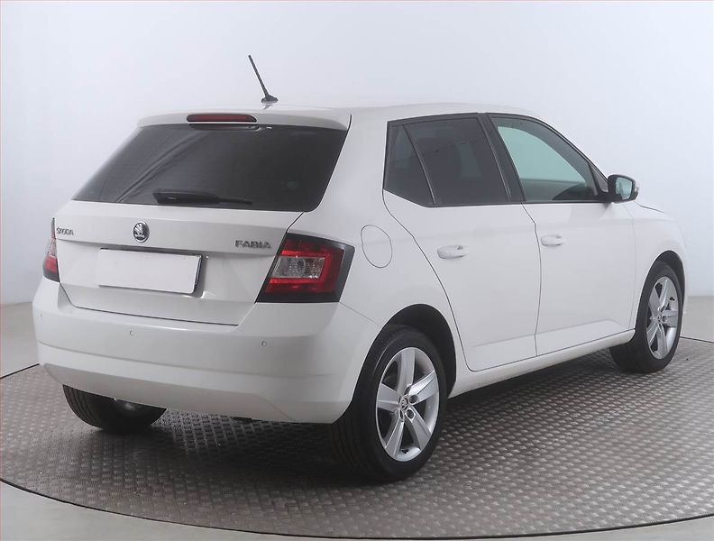 Škoda Fabia (2018) Drive 1.4 TDI, Serv.kniha - fotka 5 z 15