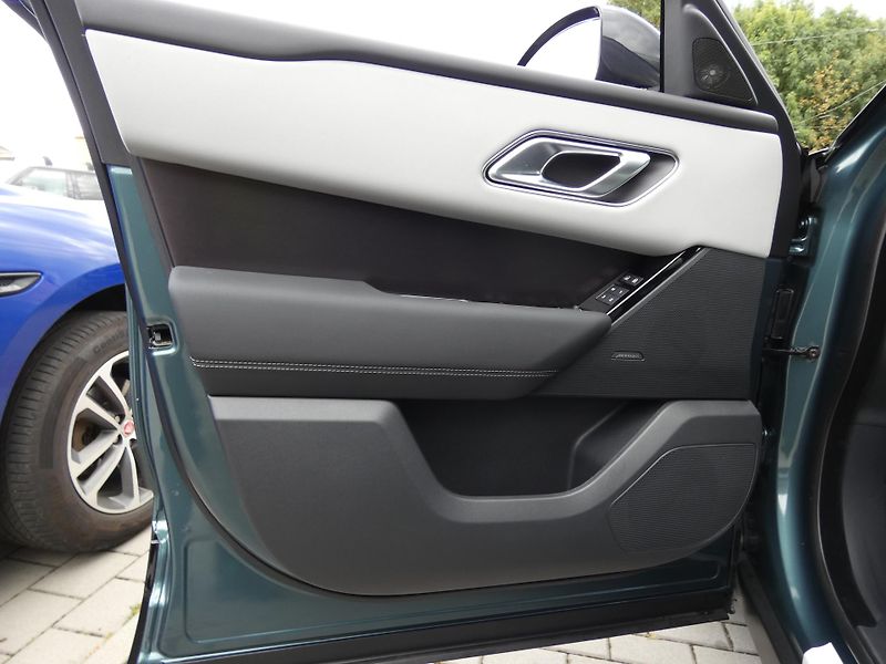 Land Rover Range Rover Velar (2026) Belgravia Edition D200         - fotka 14 z 36