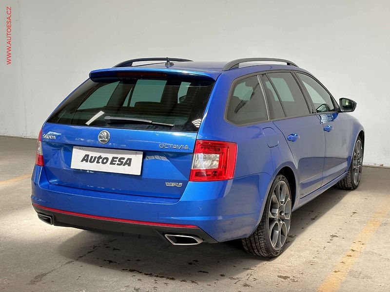 Škoda Octavia (2013) 2.0TDI, Navi, bixen - fotka 4 z 16