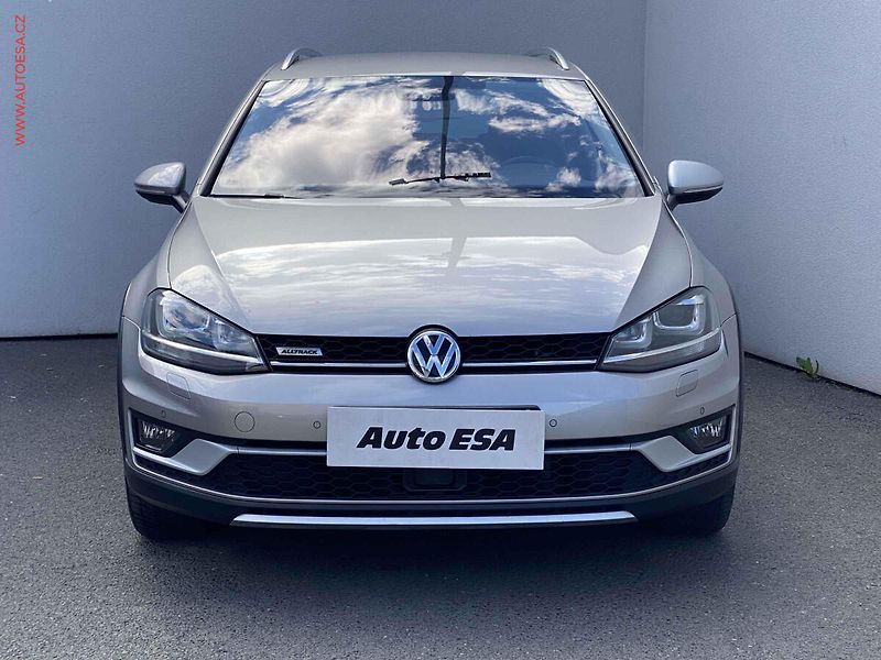 Volkswagen Golf (2016) 2.0 TDi 4x4, Alltrack, DSG - fotka 2 z 19
